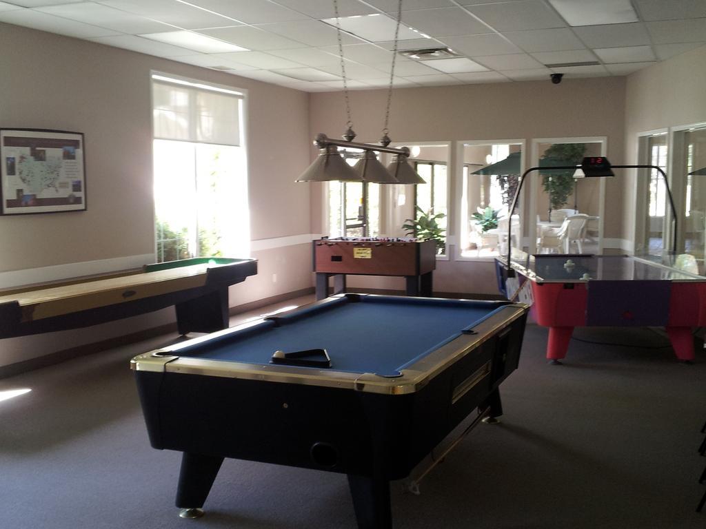 Radium Valley Vacation Resort Инвермир Экстерьер фото